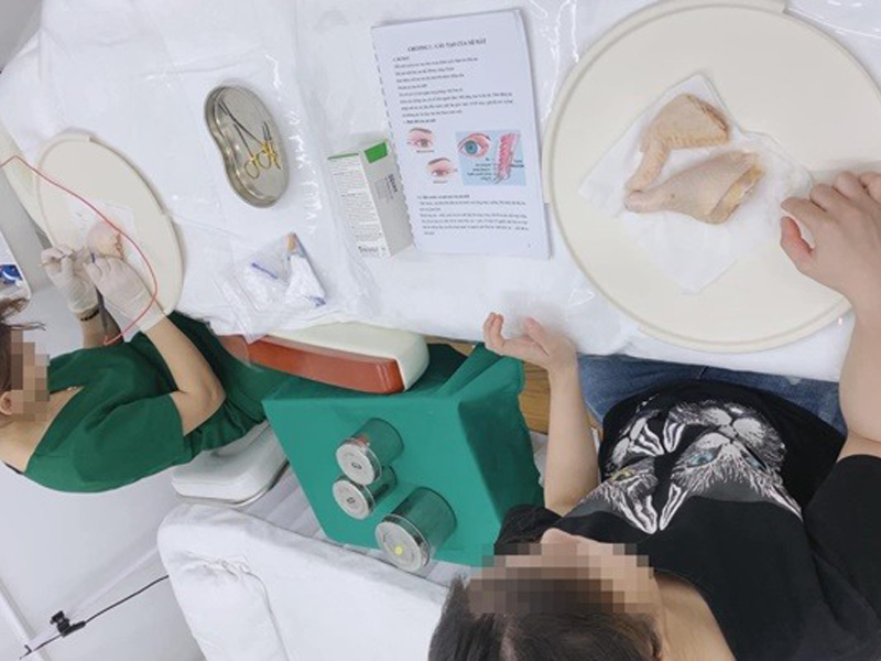 chi-hoc-cat-tia-dui-ga-ho-bien-thanh-bac-si-chuyen-gia-tham-my