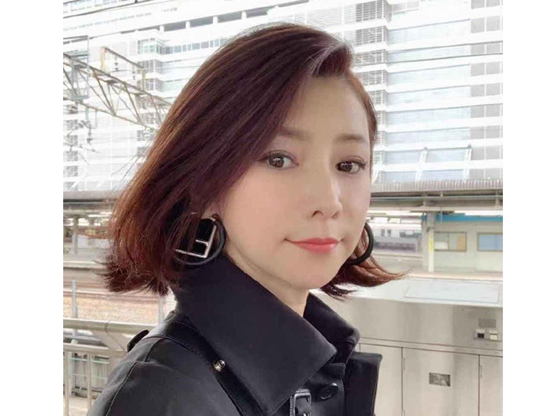 kinh-nghiem-tre-dep-cua-nguoi-phu-nu-54-tuoi-trong-nhu-ban-cua-con