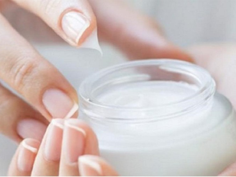 thu-hoi-lo-kem-duong-trang-da-pc-whitening-cream