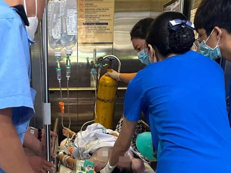 tin-quang-cao-tren-facebook-co-gai-gap-hoa-sau-khi-nang-nguc-trong-khach-san